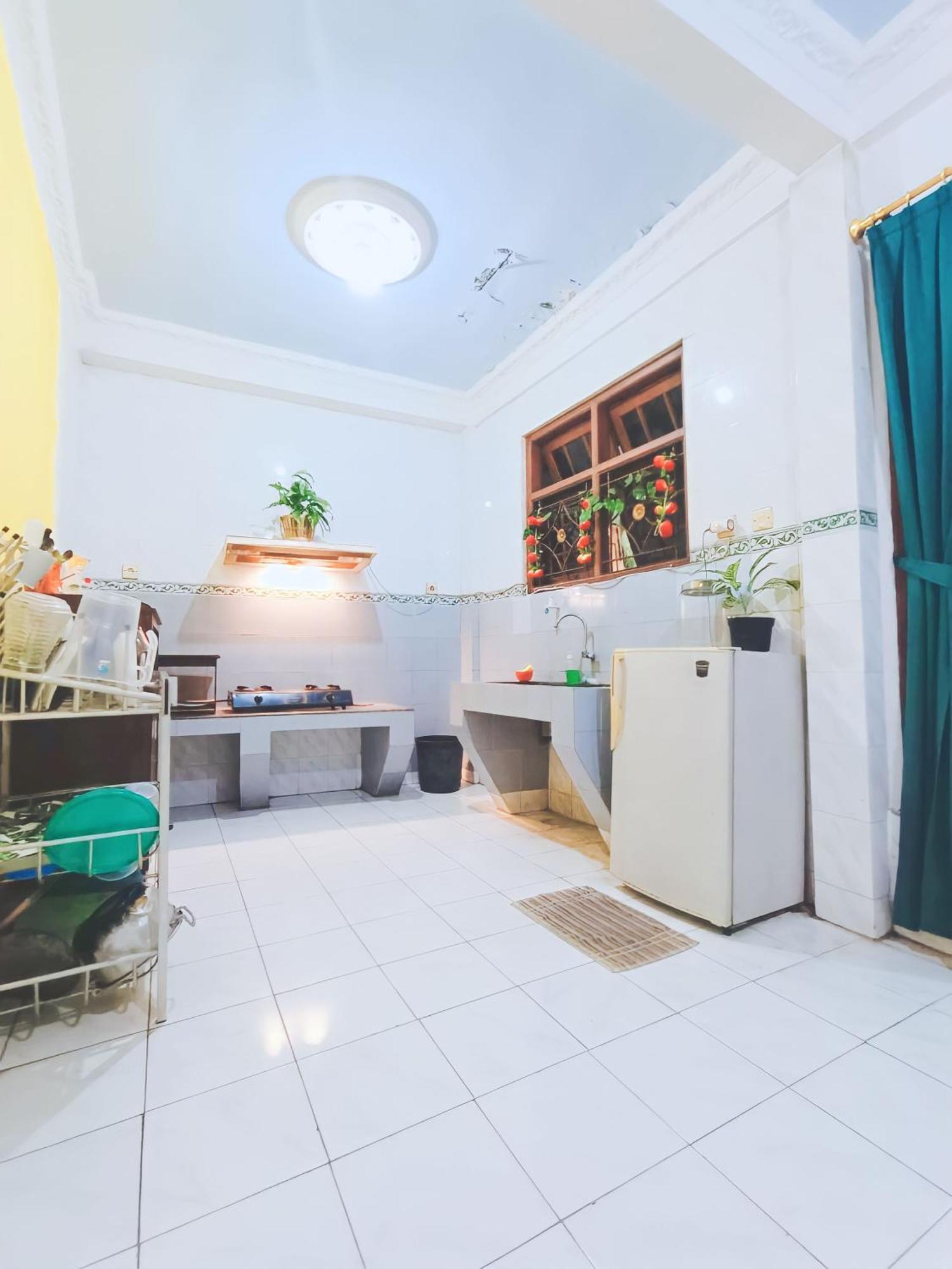 Glory Homestay Yogyakarta Exterior foto