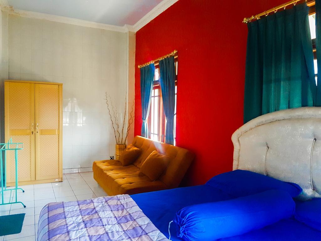 Glory Homestay Yogyakarta Exterior foto